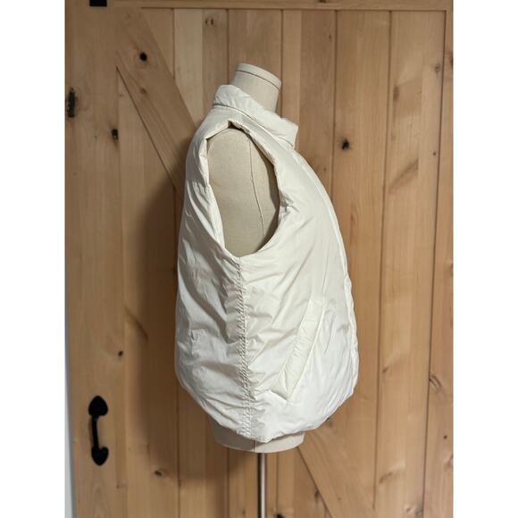 J. Crew | Down Zip Up Puffer Vest in Cream | Size Large - Picture 4 of 11